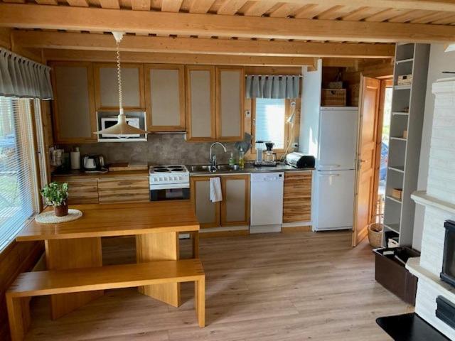 Lomahuvila Kultahiekka Holiday Villa Golden Sand Kivilahti Exterior foto